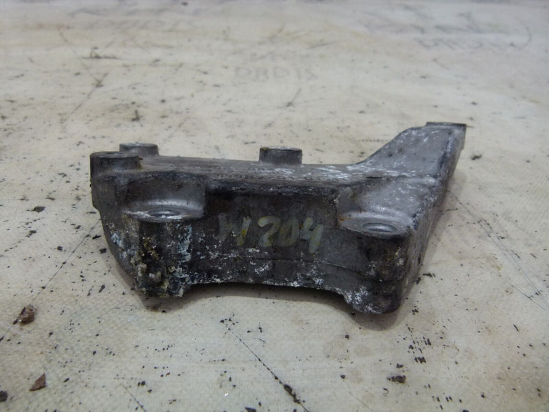 MERCEDES C W204 2007-2011 ENGINE MOUNTING BRACKET GENUINE A6510940039