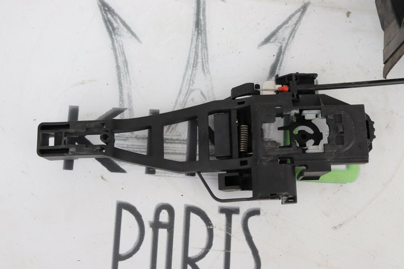 FORD FOCUS MKIII 2011-2018 5DR REAR LEFT DOOR LOCK MECHANISM + HANDLE BRACKET