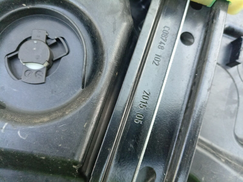 MERCEDES W205 C CLASS 14-21 FRONT LEFT WINDOW REGULATOR PANEL A20555408406 #