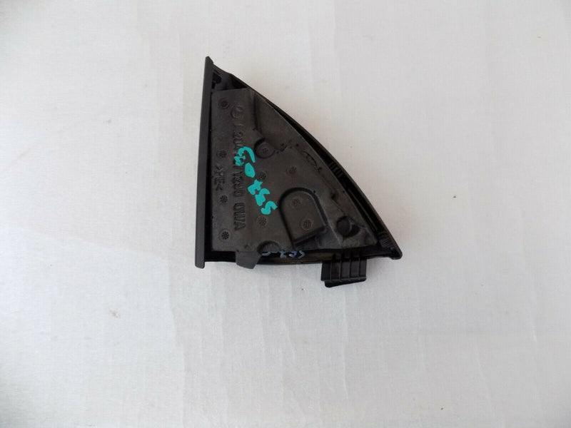 MERCEDES W204 2011-15 FRONT DASH RIGHT TWEETER SPEAKER COVER A2047204048 /S57-03