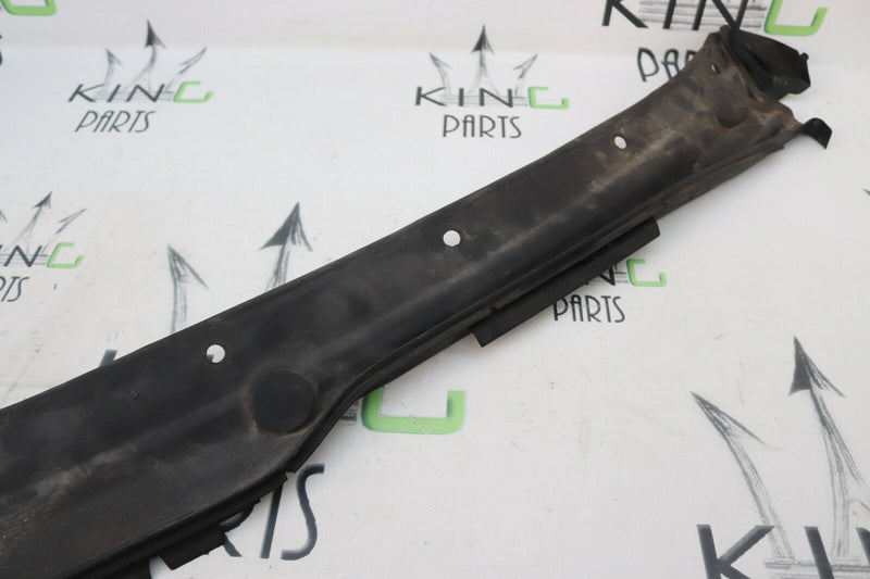 BMW X5 E53 2000-2006 WINDSCREEN SCUTTLE PANEL 8402642 8256313
