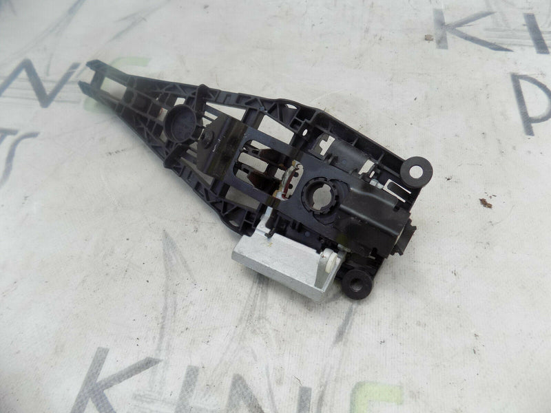 VAUXHALL CORSA E 2014-2019 REAR LEFT DOOR HANDLE BRACKET