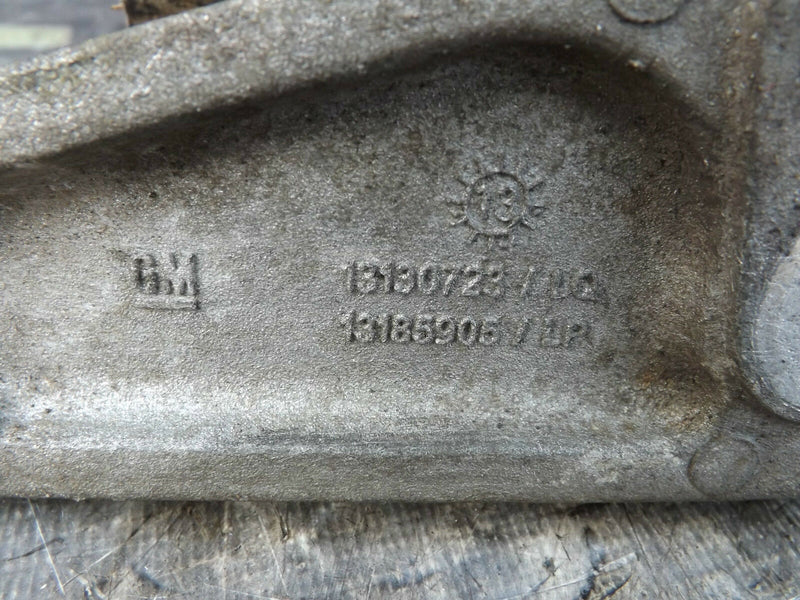 VAUXHALL ADAM HOLDER ENGINE MOUNT ALUMINIUM 13130723
