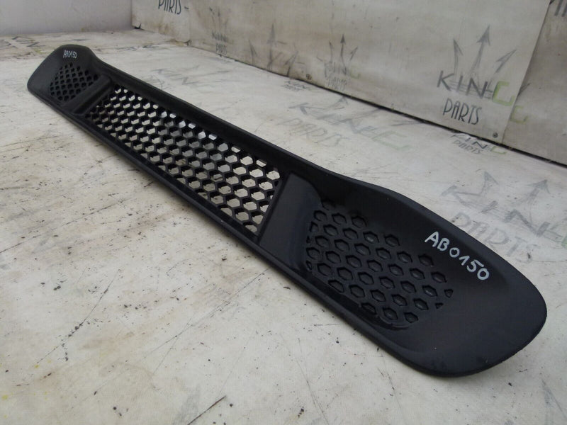 SMART FORTWO 2007-2015 FRONT BUMPER LOWER GRILLE GENUINE A4518880423