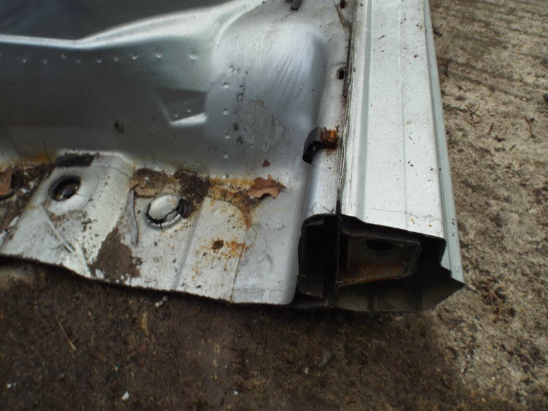 SKODA SUPERB 2001-2008 SALOON REAR QUARTER PANEL N/S LEFT PASSANGER SIDE SILVER