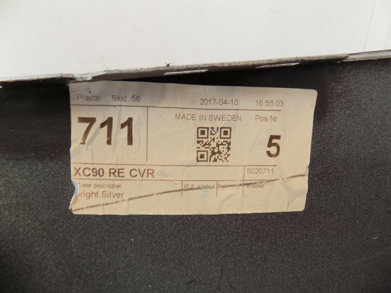VOLVO XC90 II R-DESIGN 2014-2017 SILVER REAR BUMPER GENUINE PDC 31353430