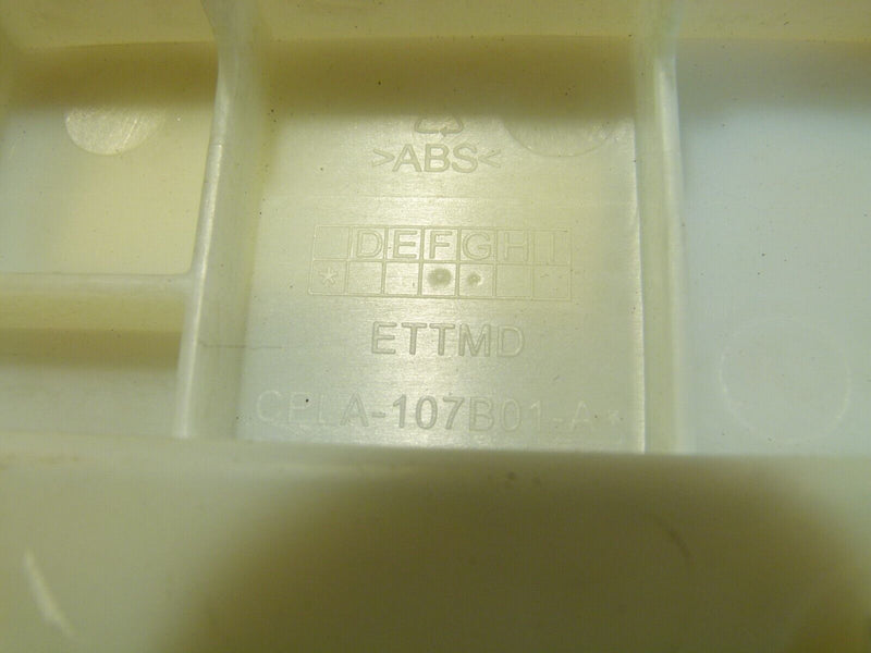 RANGE ROVER SPORT 13-17 LEFT SKIRT HOLDING BRACKET GENUINE CPLA107B01AG