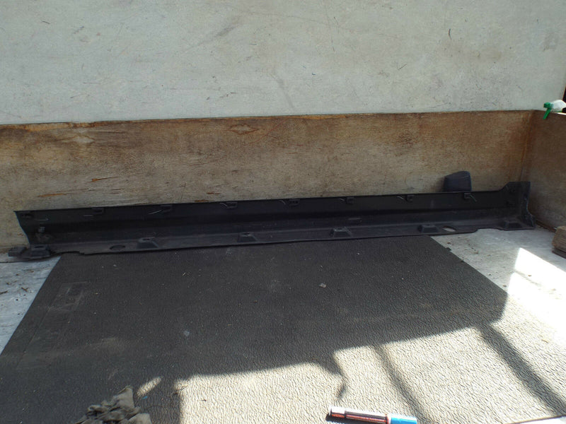 Land Rover Freelander 2 Right Side Skirt 6H52-101D56-A Sill Cover (92)