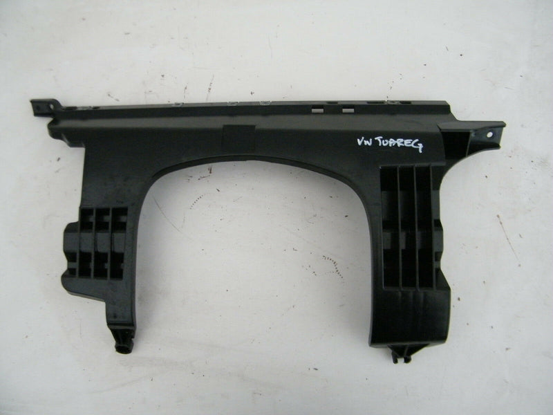 VW TOUAREG (7L) 02-06 BRACKET UNDER STEERING WHEEL DASH TRIM LOWER SUPPORT PANEL