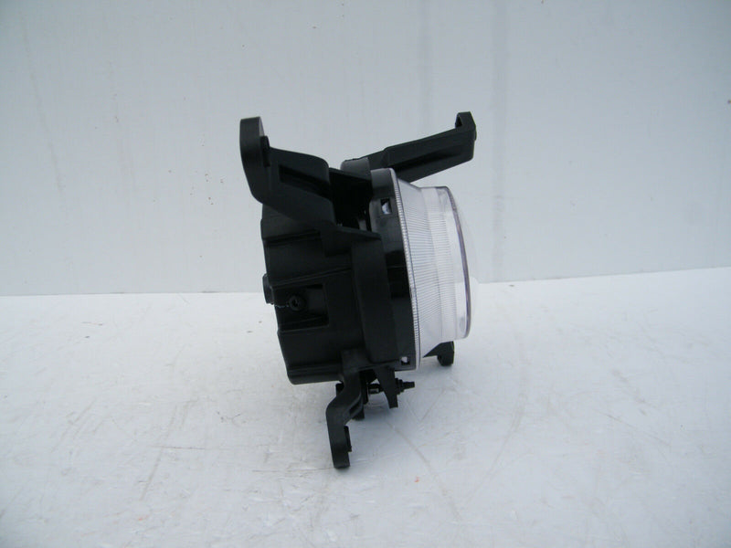 HYUNDAI IX35 2010-2015 FOG LIGHT RIGHT DRIVER O/S GENUINE WITH BULB  92202-2Y000