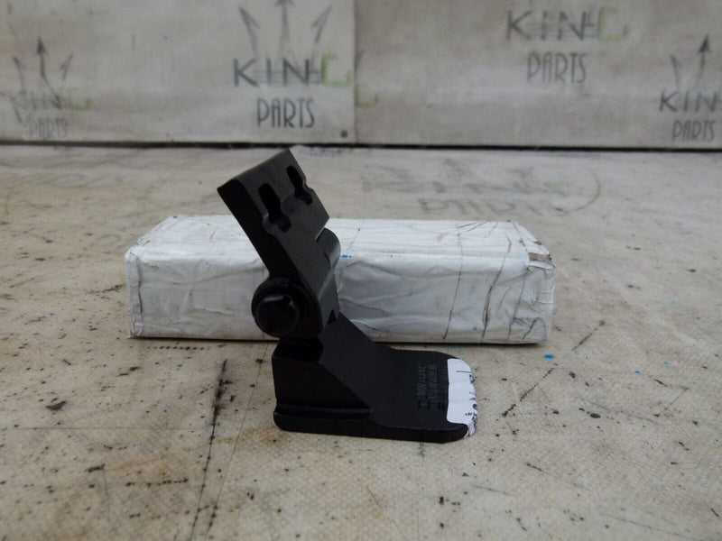 MINI COOPER R56 2006-14  FRONT LEFT UPPER DOOR HINGE 7040187 GENUINE