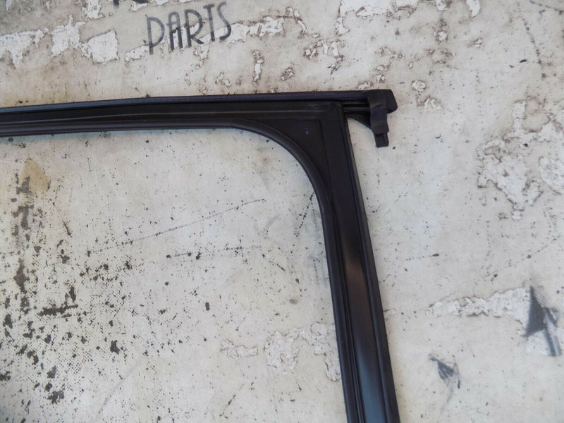 AUDI A4 B8 TFSI 2009-2015 LEFT REAR WINDOW DOOR RUN CHANNEL 8K5839439F