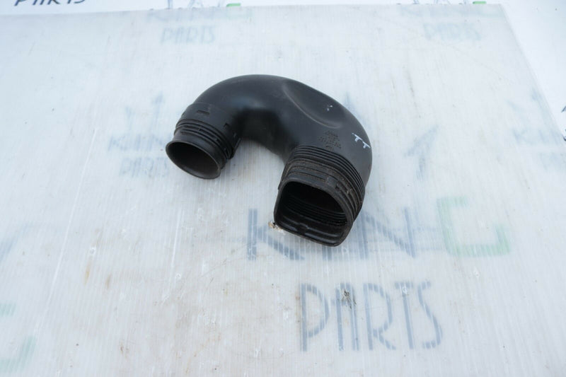 AUDI TT 8J MK2 2006-2014 AIR DUCT AIR FILTER BOX DUCT 8J0129618