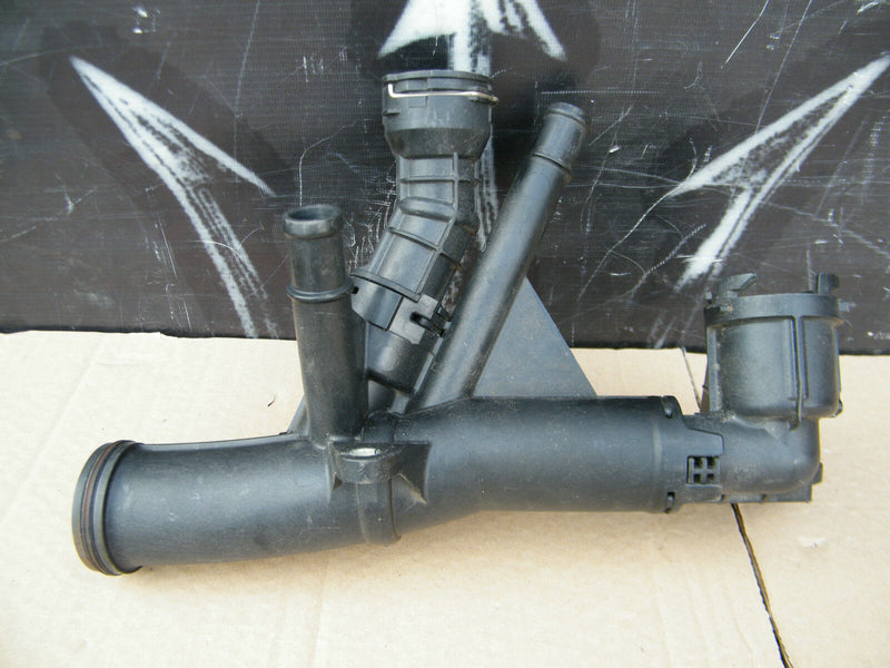 Audi VW Skoda Seat 2.0 TDI Thermostat Housing Coolant Pipe 04L121026F