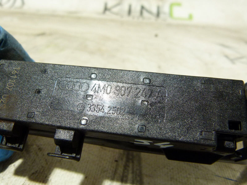 AUDI A4 S4 8W B9 2016-ON KEYLESS ENTRY DETECTOR 4M0907247