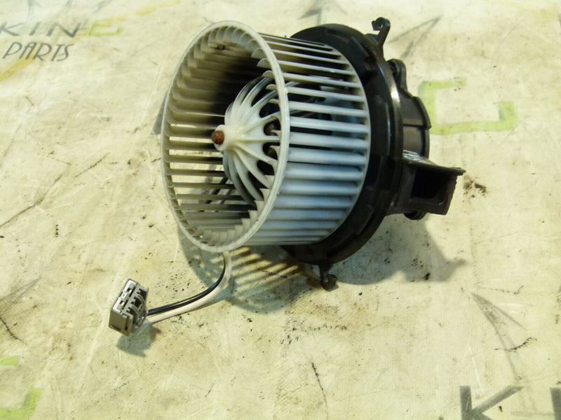 VAUXHALL ASTRA J HEATER BLOWER FAN MOTOR GENUINE 25020140