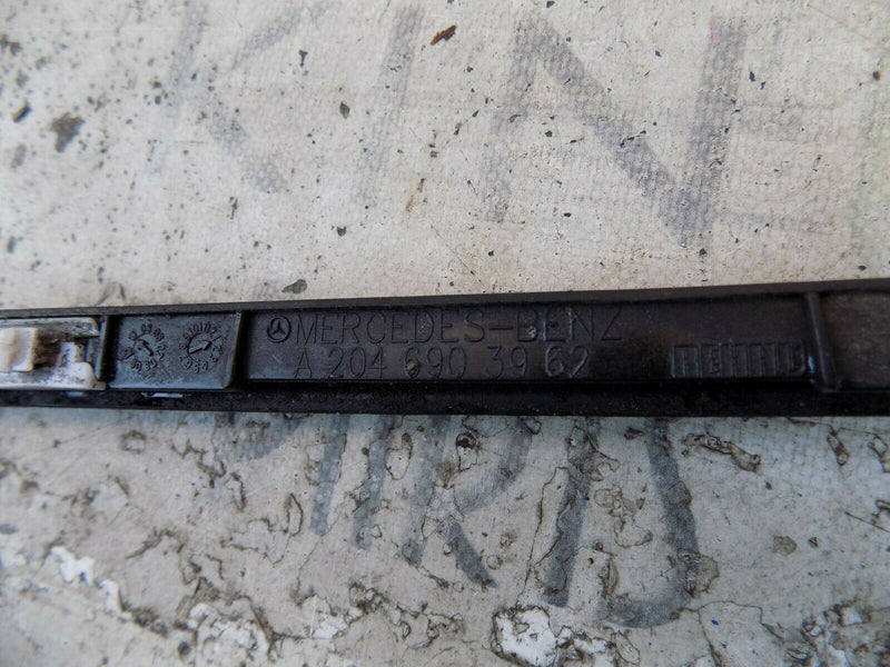 MERCEDES C CLASS C180 W204 ESTATE 2007-2014 FCL LEFT REAR DOOR SEAL A2046903962