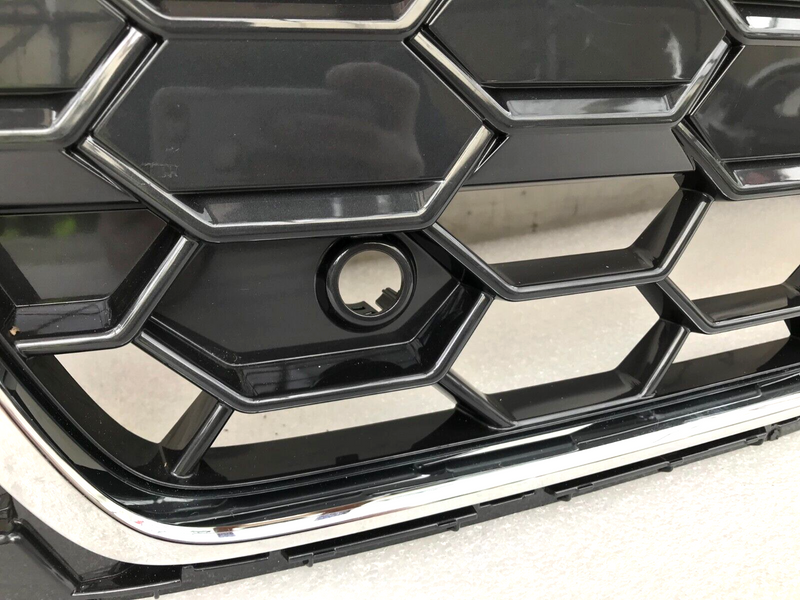 AUDI A5 S5 8W LCI S-LINE 2020  FRONT BUMPER GRILL RADIATOR GRILLE 8W6853651