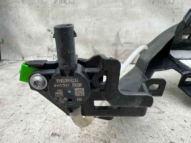 LAND ROVER DISCOVERY SPORT L550 14-18 FRONT BUMPER BRACKET FK72-17E778A