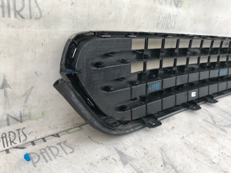 MINI COUNTRYMAN F60 2017-2020 FRONT UPPER CENTER GRILL 7405396