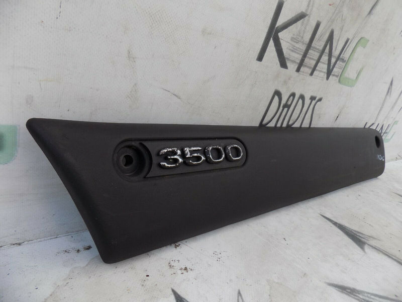 RENAULT MASTER 1997-2010 LEFT FRONT DOOR LOWER MOULDING 7701692581 GENUINE