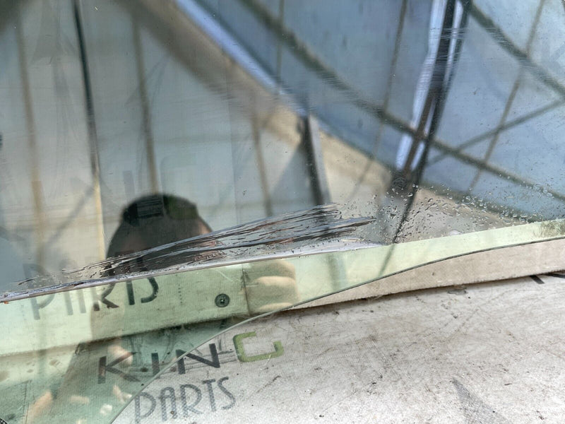 BMW M4 F83 CONVERTIBLE 2015-2020 RIGHT DRIVER SIDE REAR QUARTER WINDOW GLASS