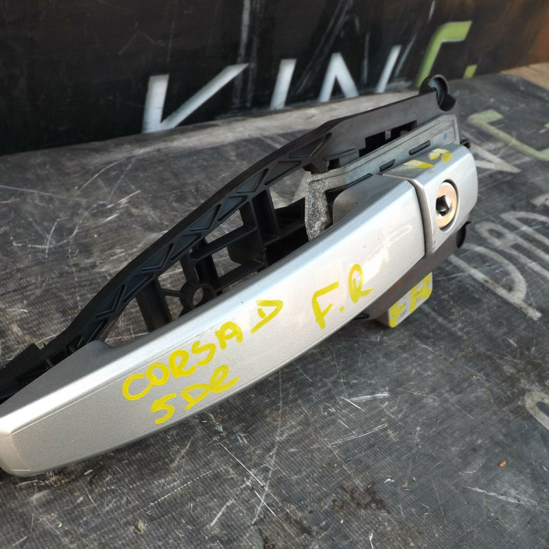 VAUXHALL CORSA D MK3 2006-2014 FRONT DOOR RIGHT SIDE DOOR HANDLE EXTERIOR O/S