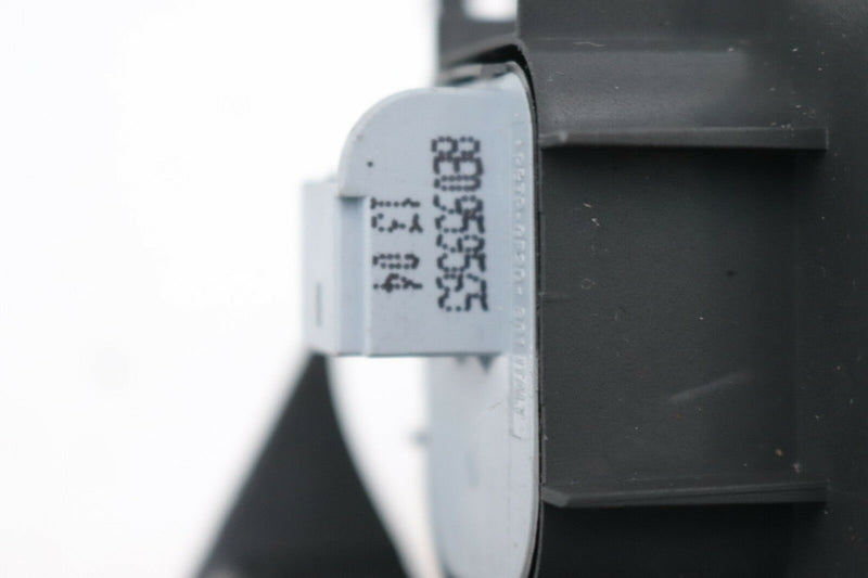 AUDI A3 (8P) MK2 2003-2012 FRONT RIGHT SIDE WING MIRROR SWITCH TRIM 8P3959558