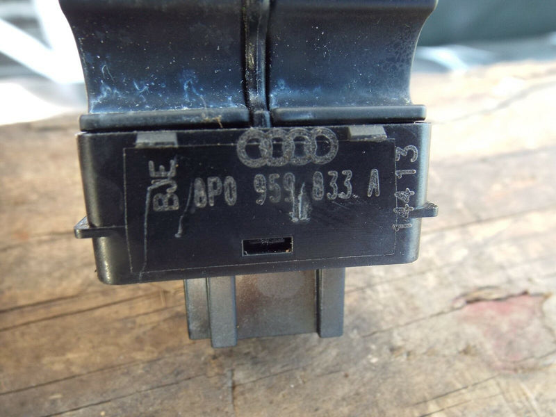 Audi TT MK2 2006-2014 Genuine Fuel Door Trunk Release Switch 8P0 959 833 A