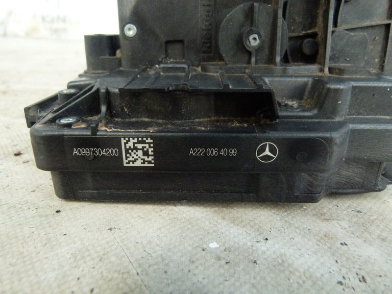 MERCEDES E W213 2016-2020 REAR LEFT DOOR LOCK GENUINE A2220064099 S83-12