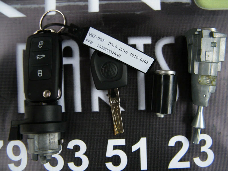 VW Golf 2011-14 Tiguan Touran up Genuine Keys Set Remote Key Ingintion Door Lock