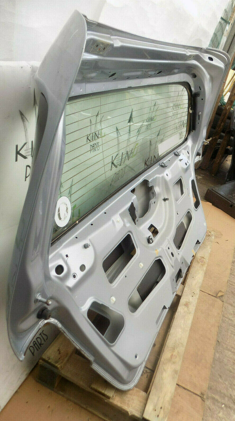 MERCEDES B150 W245 TAILGATE BOOT LID GREY