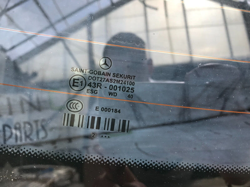 MERCEDES W212 2009-2016 REAR BOOT TRUNK WINDOW SCREEN GLASS GENUINE A2126701580