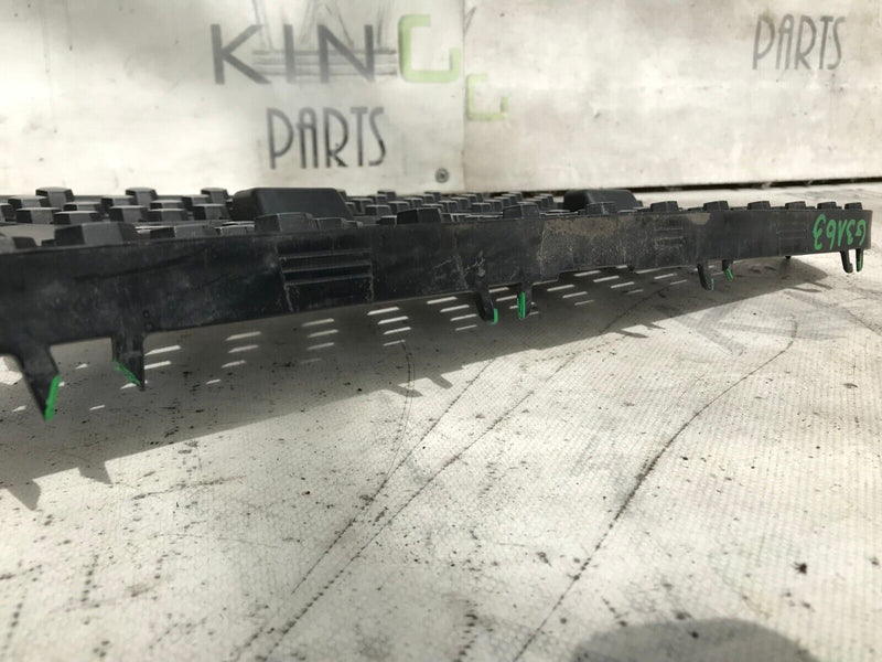 MERCEDES E CLASS C238 AMG 2016-20 FRONT BUMPER GRILLE GENUINE A2388880300