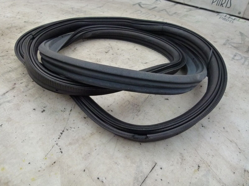 FORD MONDEO ESTATE MK5 2014-2022 TAILGATE WEATHERSTRIP GENUINE 2131658