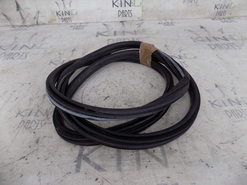 BMW F30 F31 2012-2015 FRONT LEFT DOOR RUBBER SEAL GENUINE 7258312 #