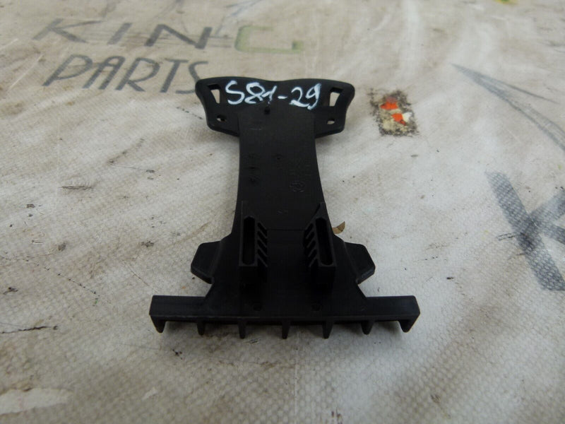 BMW 3 SERIES F30 2011-15 FRONT BUMPER CENTRE BRACKET GENUINE 7296331