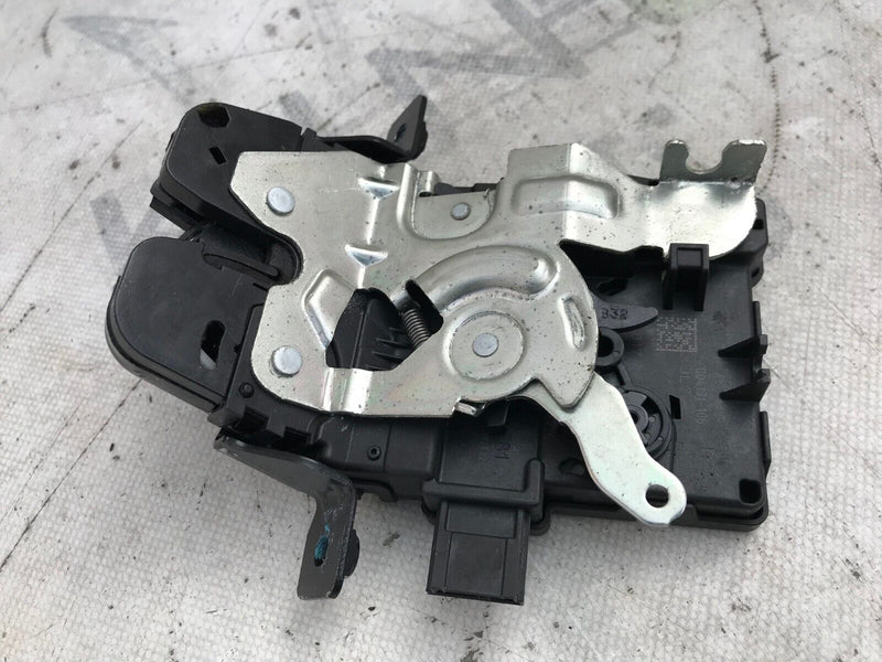 RANGE ROVER EVOQUE L551 2019- BOOT TAILGATE LATCH CATCH GENUINE CPLA442A66