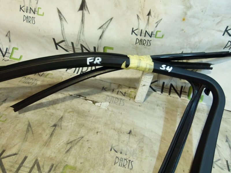 AUDI A4 S4 8W B9 2016-ON FRONT RIGHT DOOR FRAME SEAL TRIM SET 8W0867610