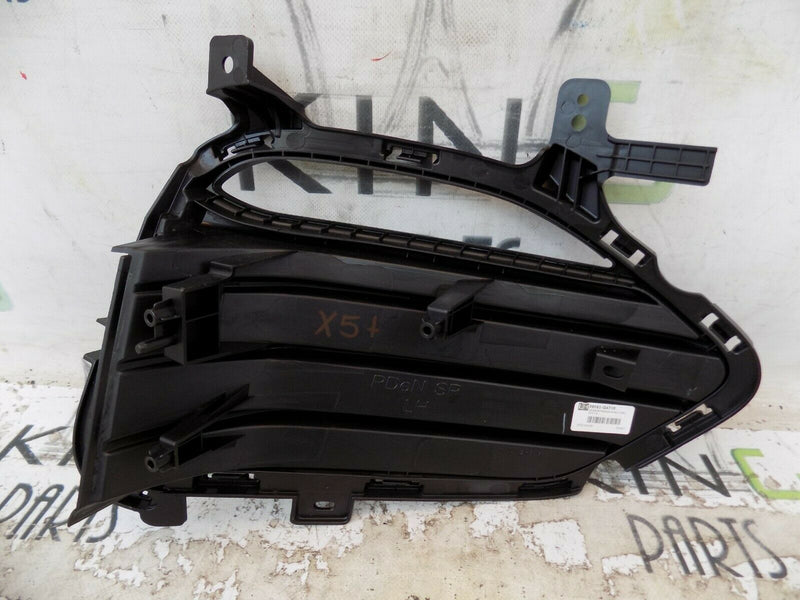HYUNDAI i30 SPORT 2019-ON FRONT LEFT BUMPER FOG LIGHT COVER 86563-G4700