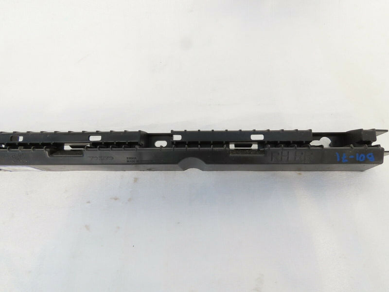 VOLVO XC90 II 2015-ON Rear Right Side Skirt Mounting Bracket 32216526 /B01-71