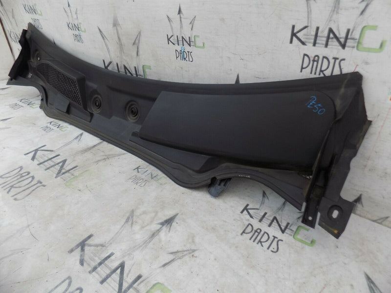 MERCEDES-BENZ A180 W176 2012-17 WINDSCREEN WIPER COVER TRIM A1768300113