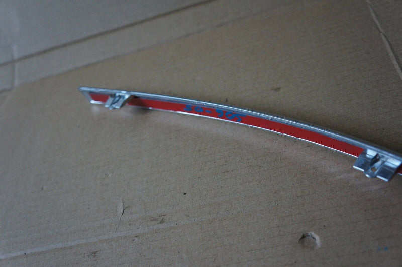 AUDI A6 AVANT 2009 trim strips for bumper front left 4F0 853 065 (S06-05)