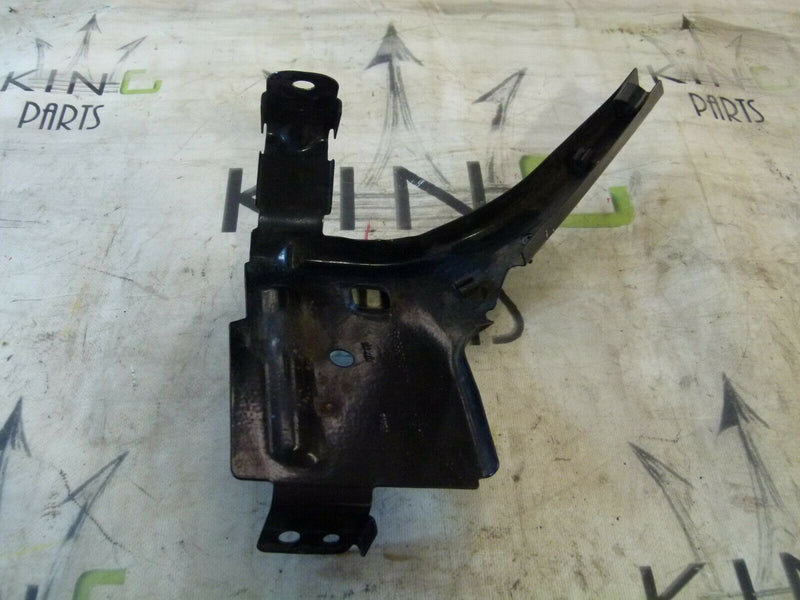 JAGUAR XJ X351 2010-2019 WING FENDER LINER BRACKET LEFT PASSENGER SIDE N/S