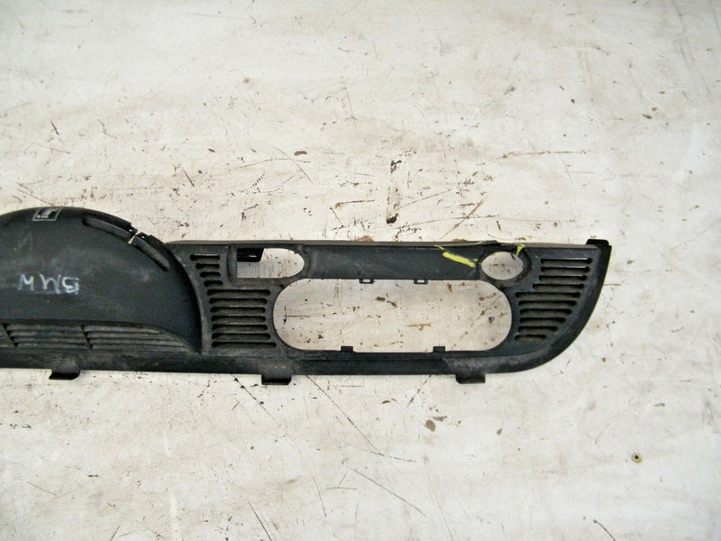 BMW 5 SERIES E60 M5 2003-2010 CONVERTIBLE REAR TRIM MOLDING COVER VENT 8204279
