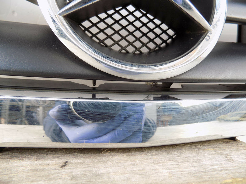 MERCEDES A CLASS A169 W169 2004-2007 FRONT BUMPER UPPER AND LOWER GRILLS (A4390)
