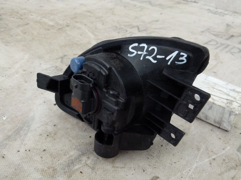 BMW 5 F10 2010-13 FRONT RIGHT LOWER FOG LIGHT GENUINE 6317 7216888