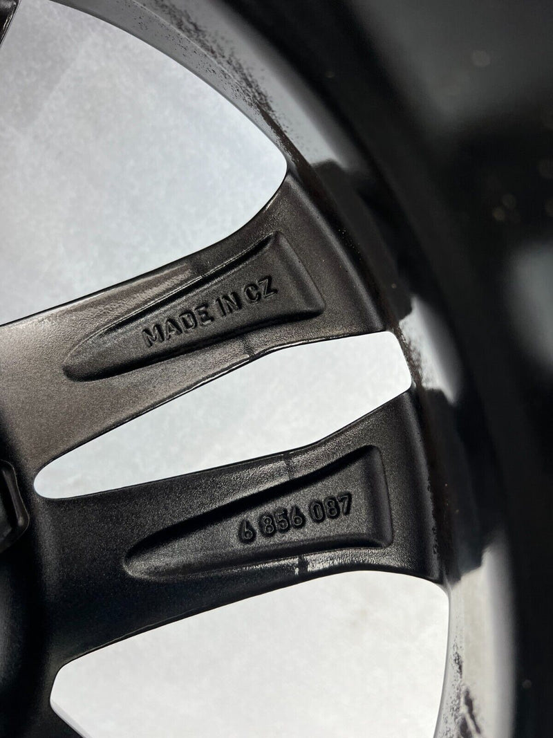 BMW F40 F44 ALLOY WHEEL WITH TYRE 7,5JX17H2 ET54 17" 6856087 225/45 R17