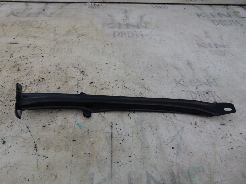 MERCEDES C W204 2007-2011 ENGINE BODY SUPPORT BRACKET GENUINE A2046280024