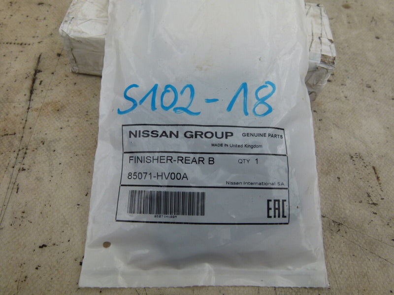 NISSAN QASHQAI II LCI 2017-21 REAR TOWING EYE COVER GENUINE 85071HV00A S102-18